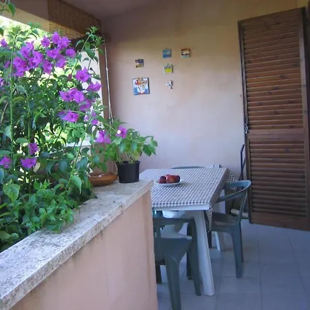 La Ginestra Two-Room Apartment * ريو مارينا